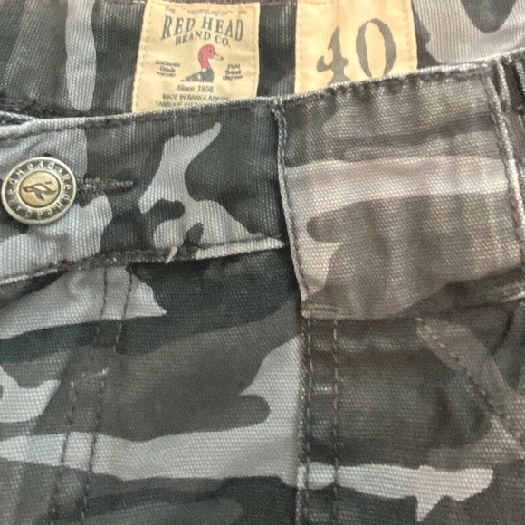 RedHead Cargo‎ Shorts Camo Grey Canvas Outdoor Shorts  Size 40 B30-03 - Picture 1 of 5